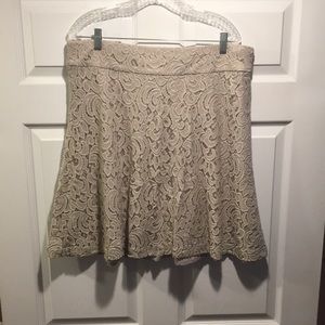Alfani -Classy light tan Laced Skirt